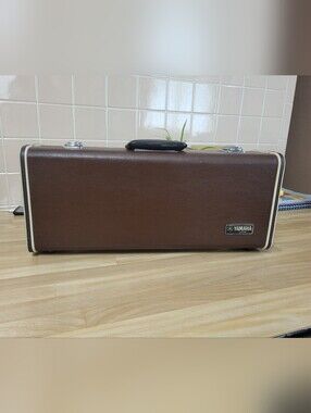 Vintage Yamaha Japan Trumpet Hard  Shell Case, Slide Grease Cleaning Cloth & Rod